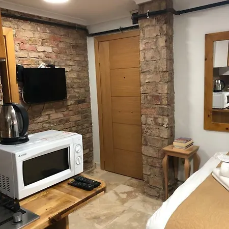 スタジオ ジハンギル *