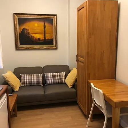 Апарт-отель Studio Cihangir