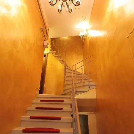 Studio Cihangir Апарт-отель Стамбул