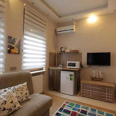 Апарт-отель Studio Cihangir *