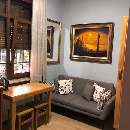 Studio Cihangir Апарт-отель *